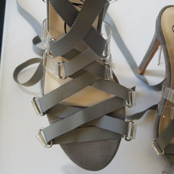 SO ME Ribbon Lace Up Sandals Heels 5.5. - Picture 2 of 6